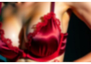 Spicy Lingerie Color Trends for Vibrant Looks