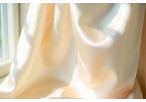 Elevate Your Wardrobe with Artistic Chinese Silk Pieces