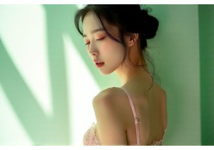 Aesthetic Trends Highlighting Pastel Palettes in Chinese Lingerie