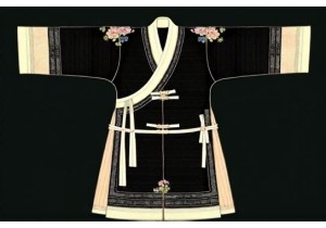 Historical Reconstruction of Nei Yi Authentic Patterns and Construction Methods from Ming and Qing Archives