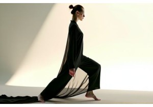 Eastern Body Philosophy in Contemporary Design Balancing Coverage Movement and Meaning